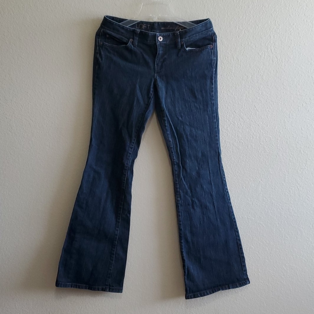 LOFT Modern Flare Size 4 Jeans